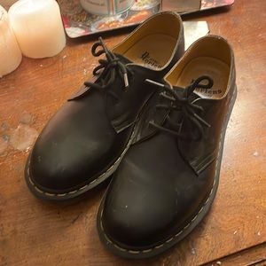 Dr. Martens, no wear, polished and clean!
